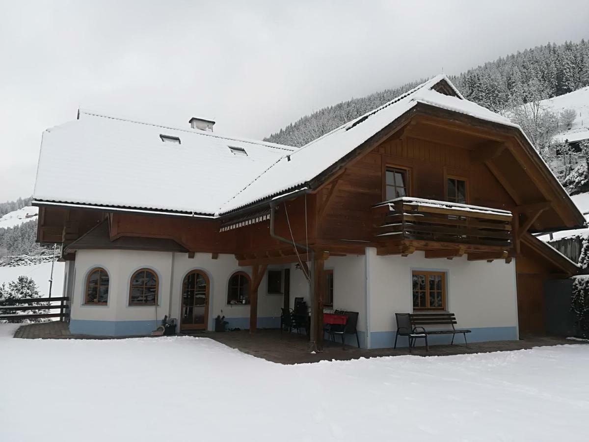 Gästehaus Laßnig Ebene Reichenau Exterior foto